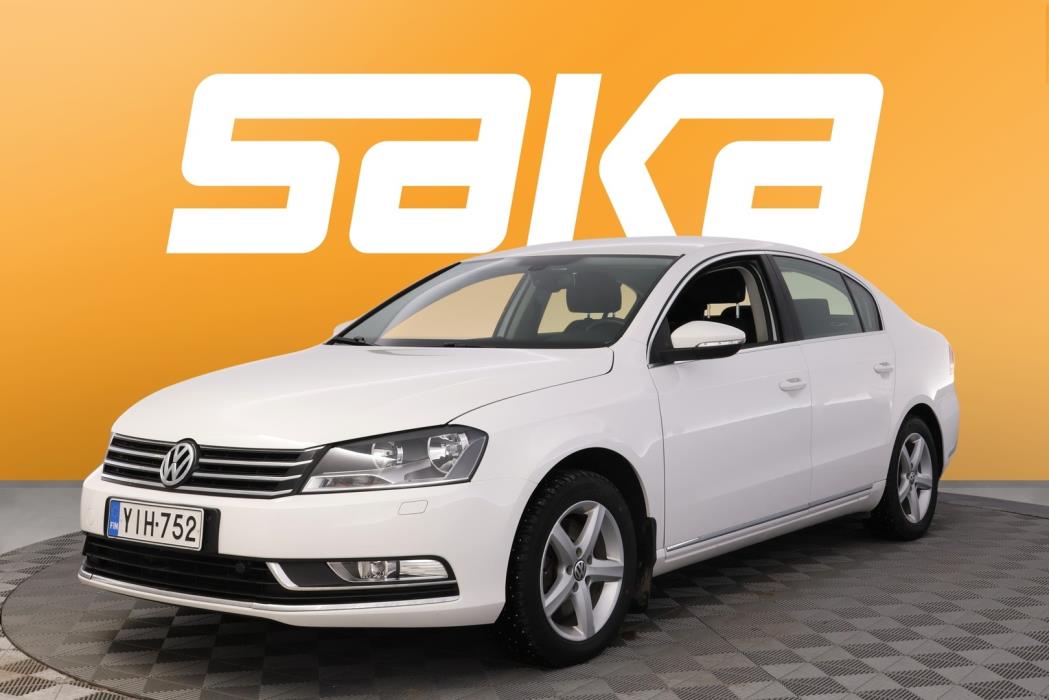 VOLKSWAGEN Passat 2013
