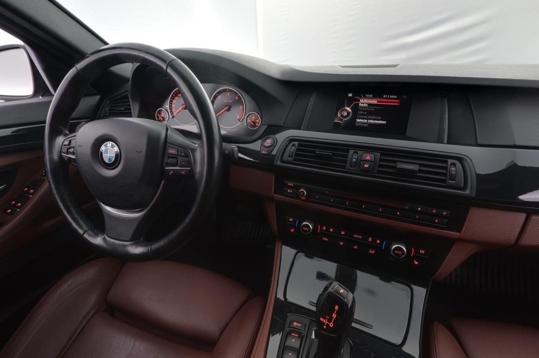 BMW 518 2016