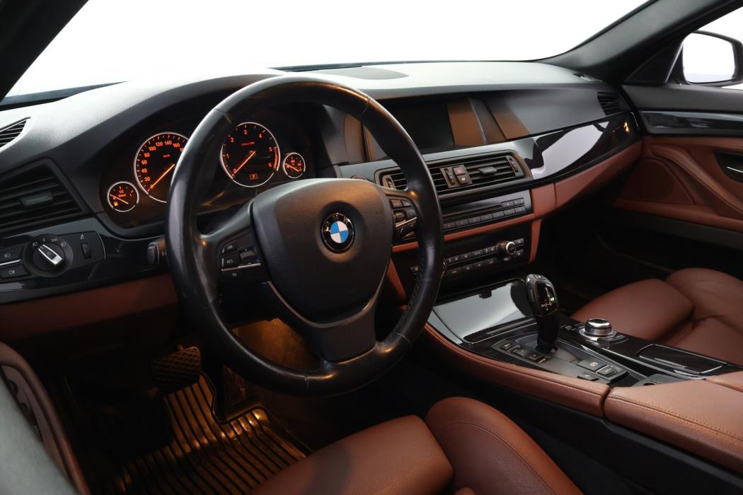 BMW 518 2016