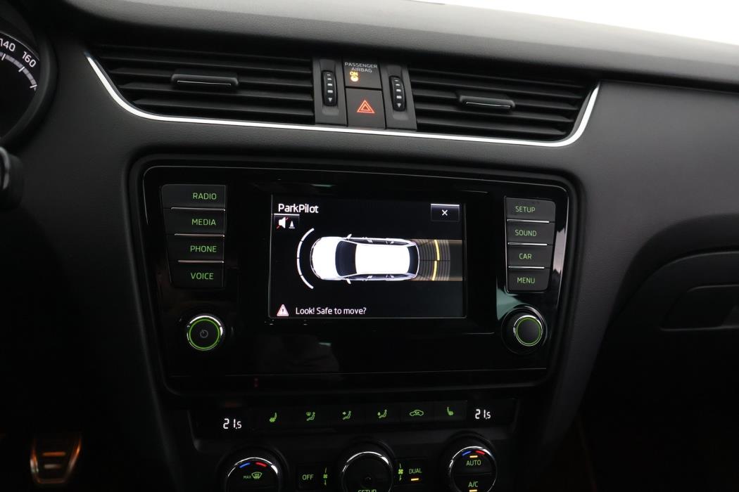 SKODA Octavia 2014