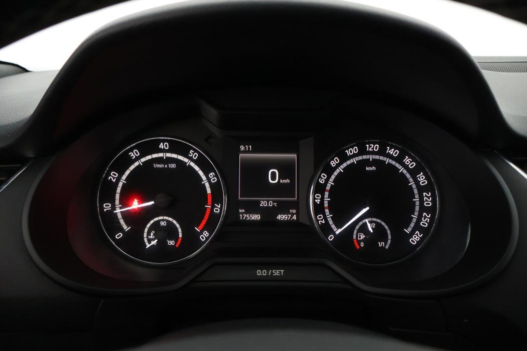 SKODA Octavia 2014