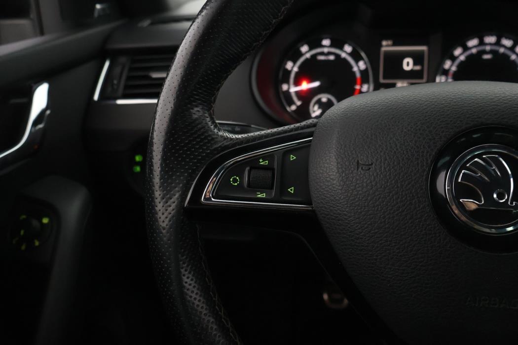 SKODA Octavia 2014