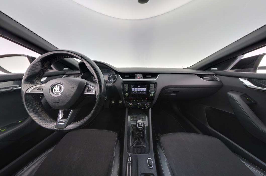 SKODA Octavia 2014