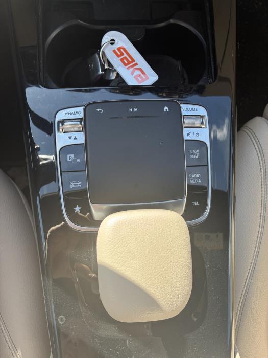 MERCEDES-BENZ A 2019
