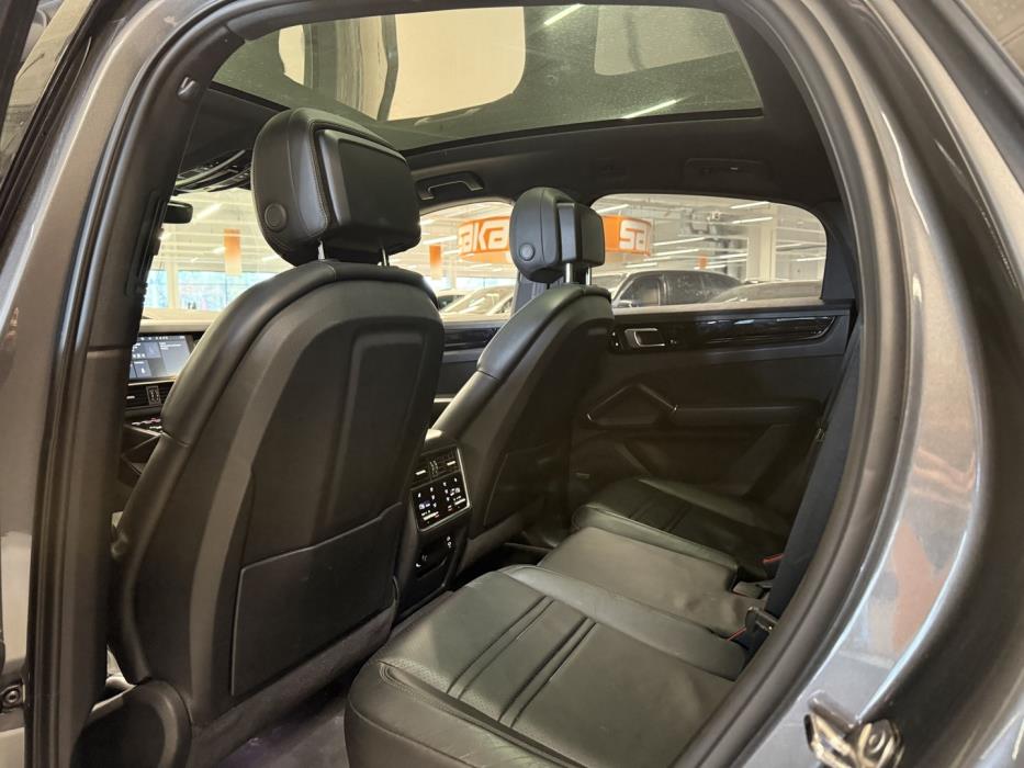 PORSCHE Cayenne 2020