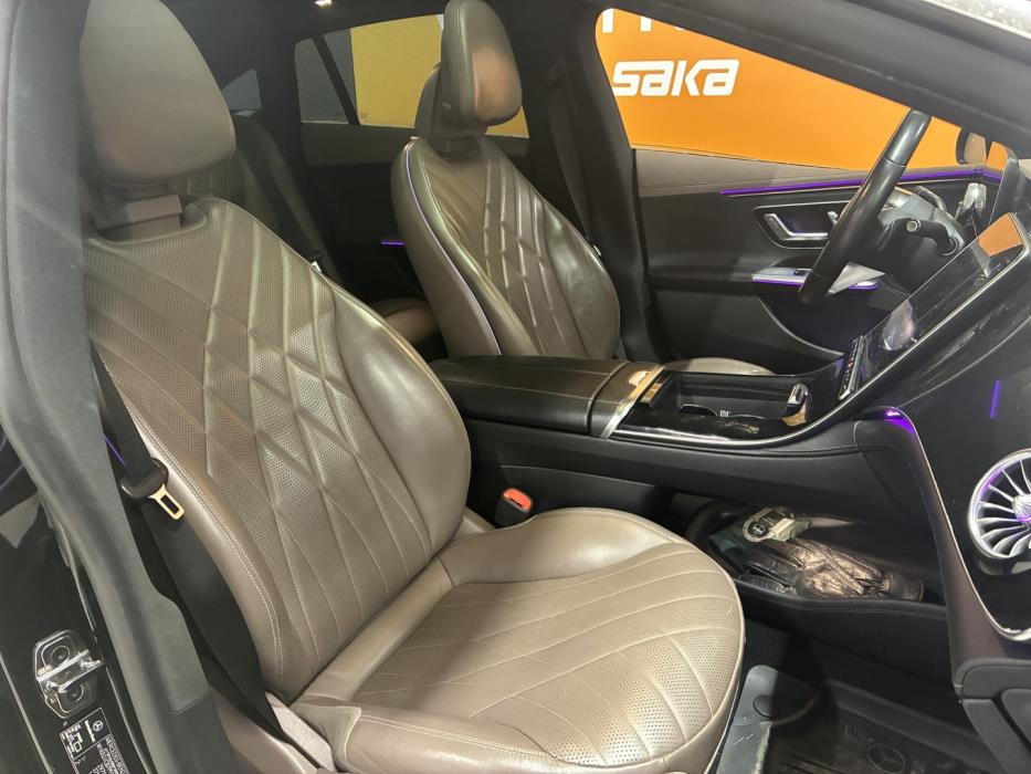 MERCEDES-BENZ EQE 2023