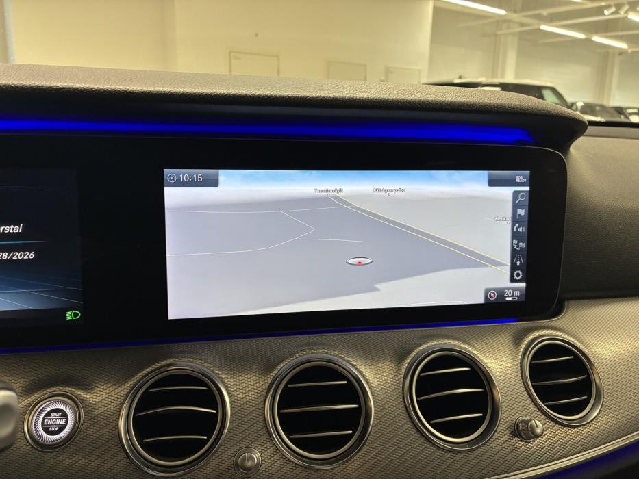 MERCEDES-BENZ E 2019