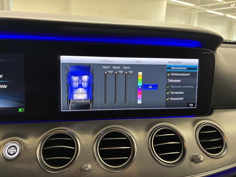 MERCEDES-BENZ E 2019