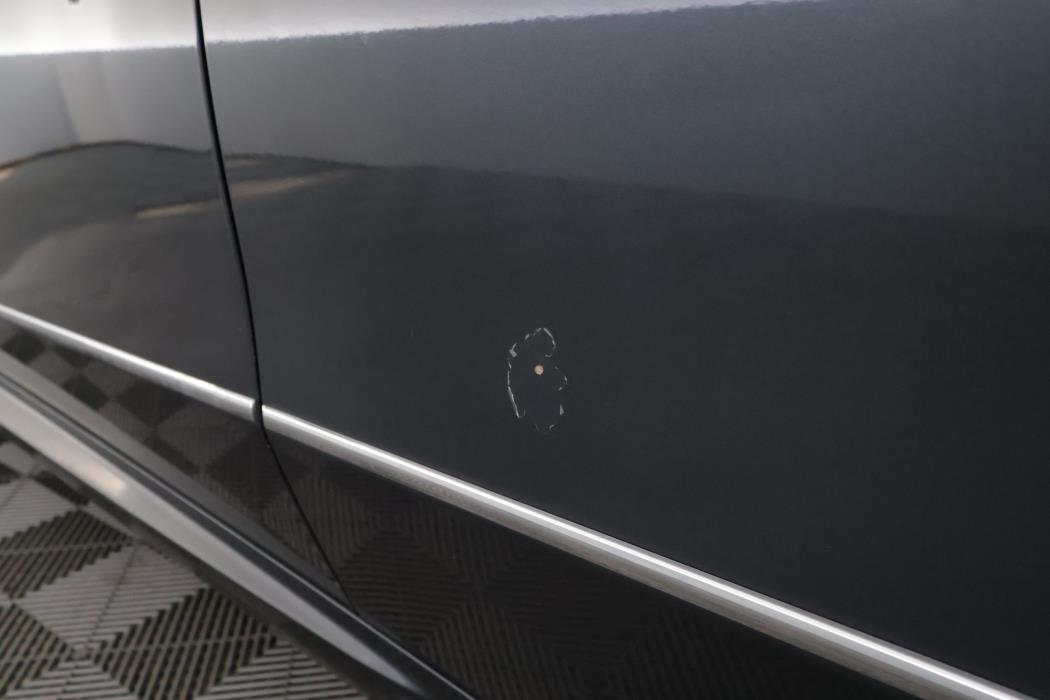 MERCEDES-BENZ E 2010