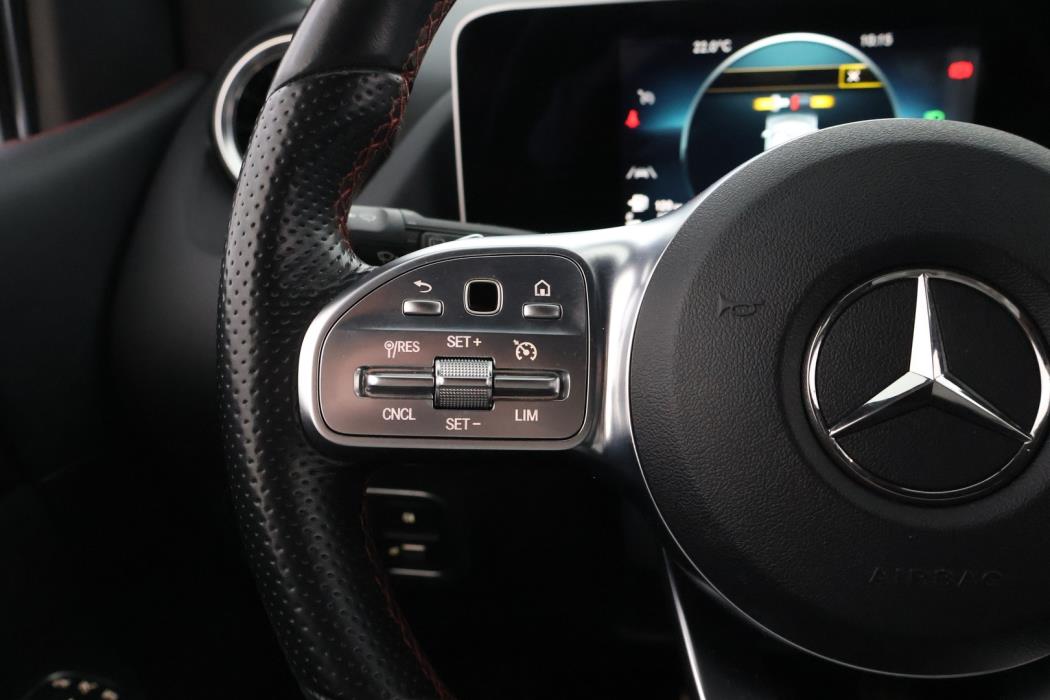 MERCEDES-BENZ B 2019