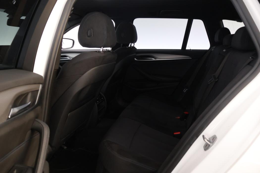 BMW 520 2019