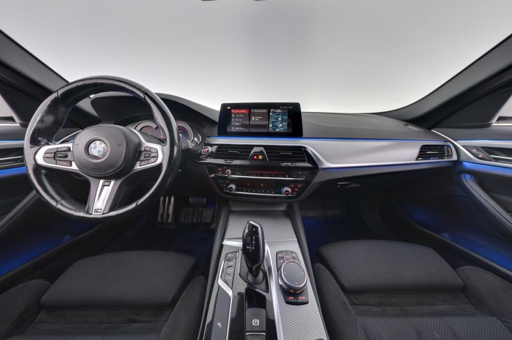 BMW 520 2019