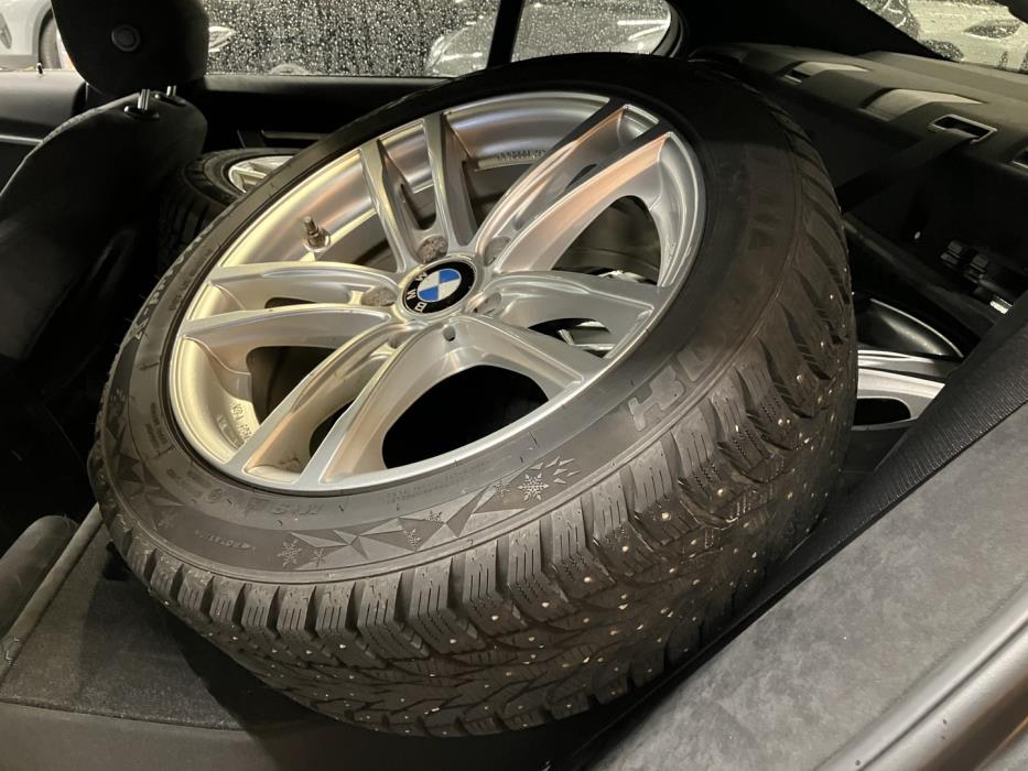 BMW 330 2017