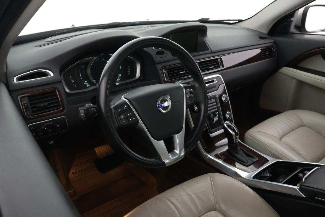 VOLVO XC70 2014