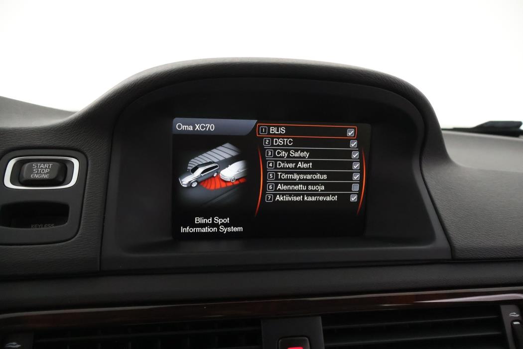 VOLVO XC70 2014