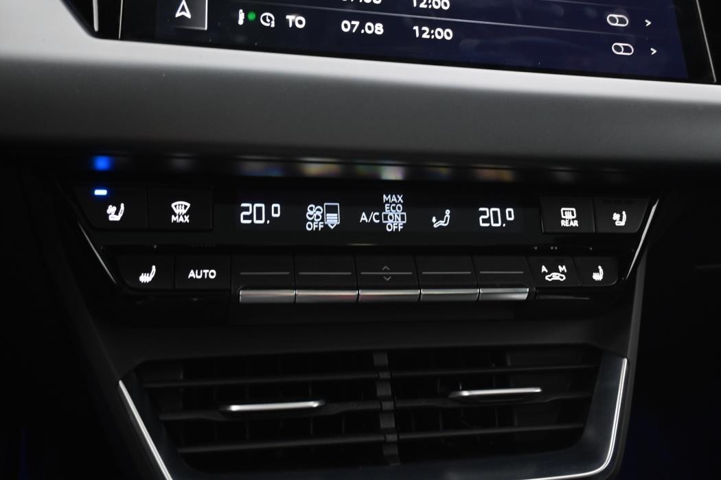 AUDI E-TRON GT RS 2022