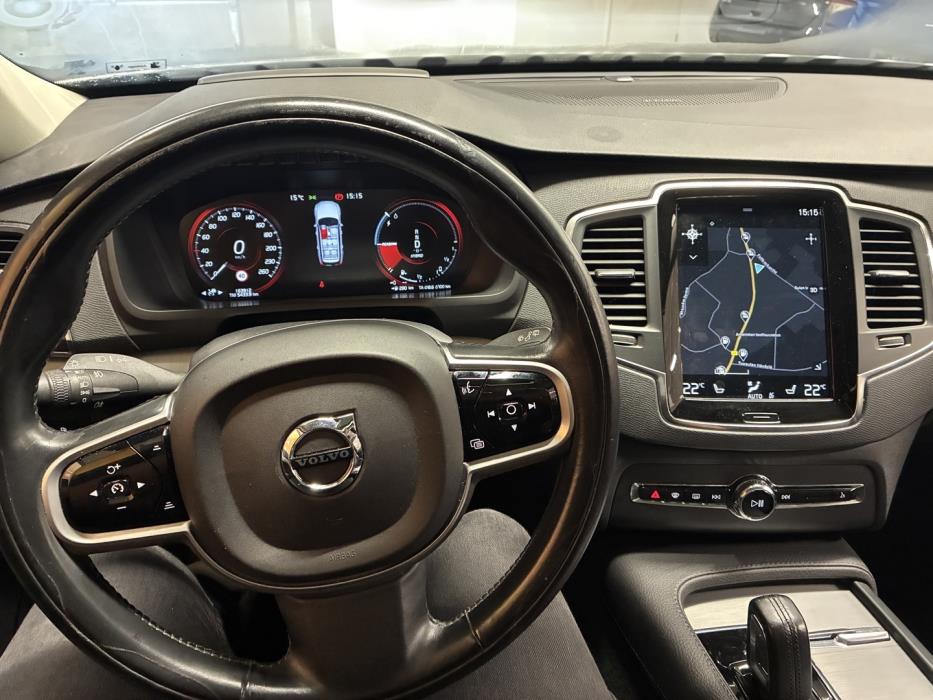 VOLVO XC90 2021