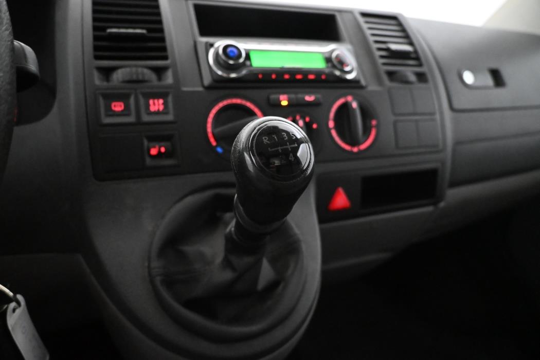 VOLKSWAGEN Transporter 2007