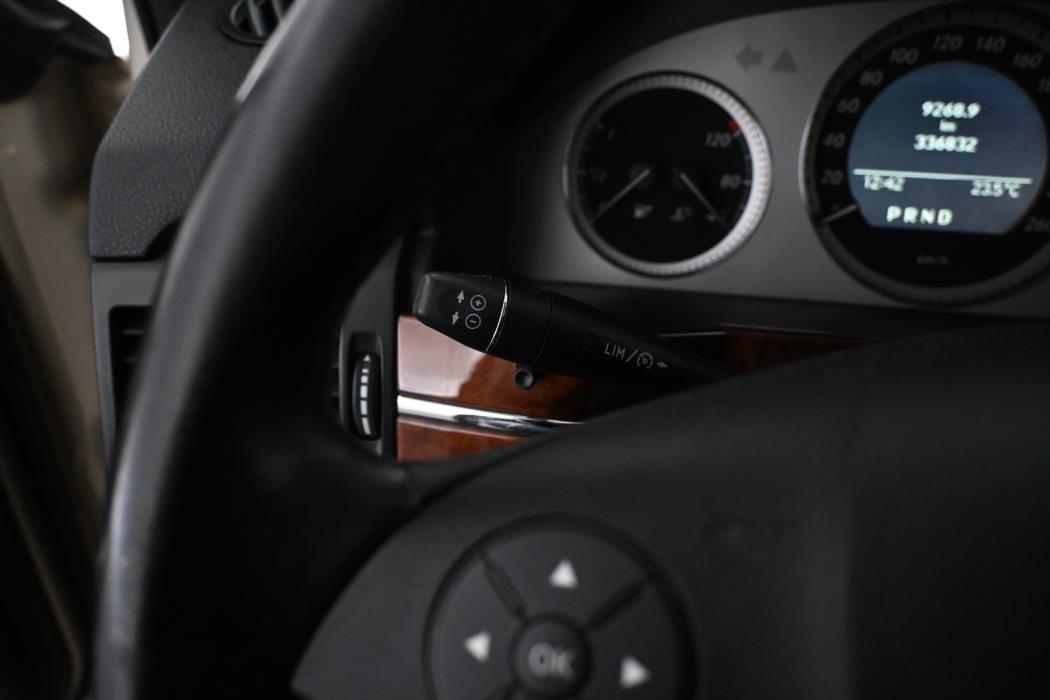 MERCEDES-BENZ GLK 2012