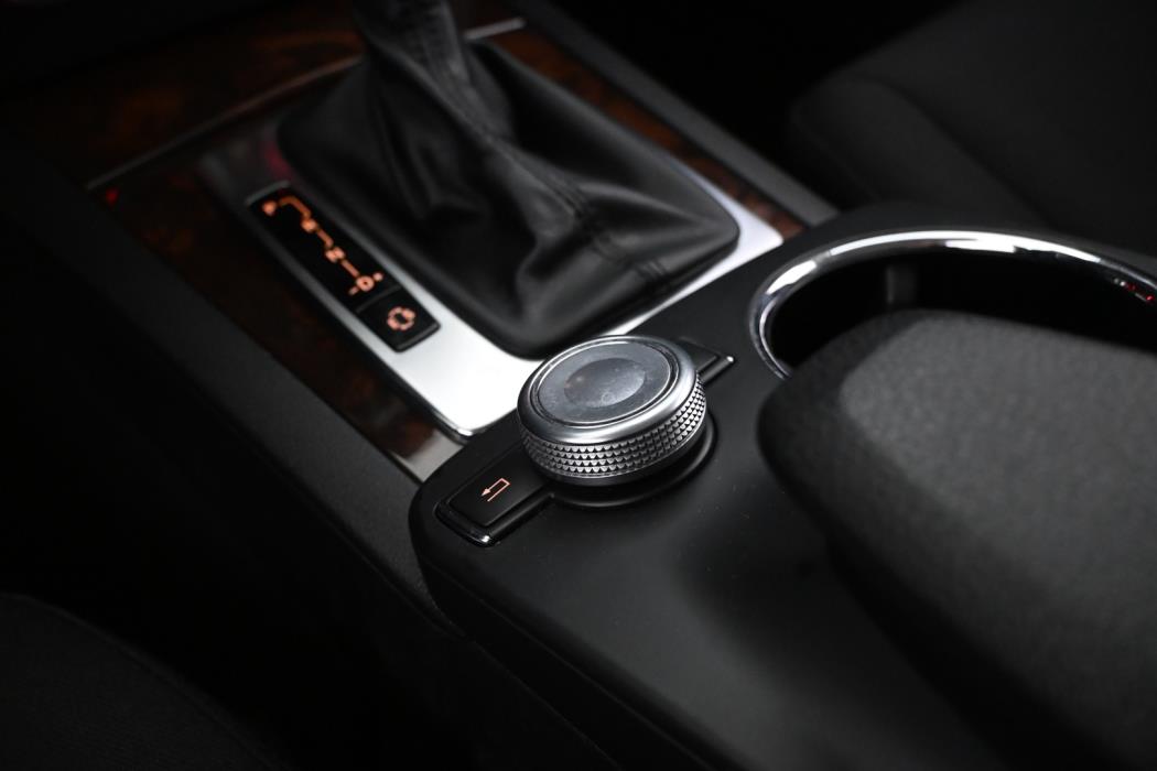 MERCEDES-BENZ GLK 2012