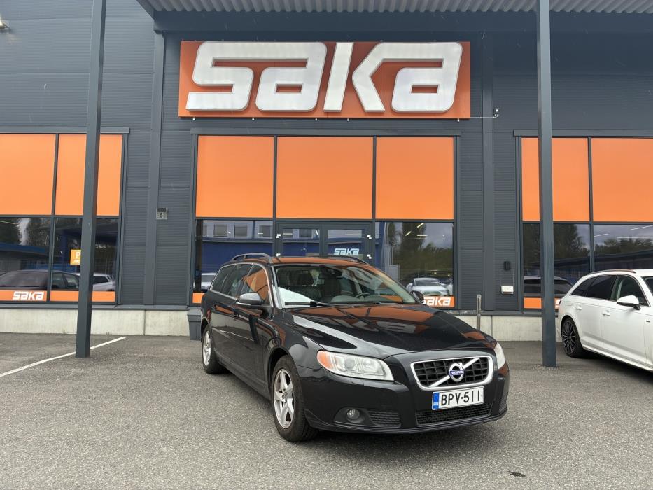 VOLVO V70 2013