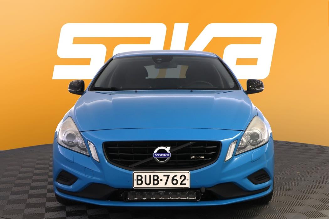 VOLVO V60 2013