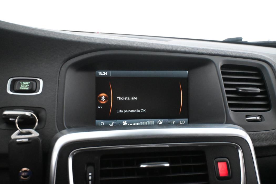 VOLVO V60 2013