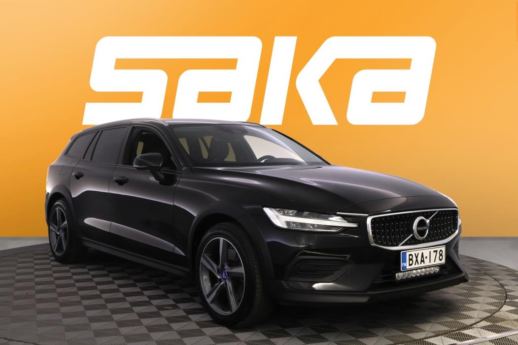 VOLVO V60 Cross Country 2019