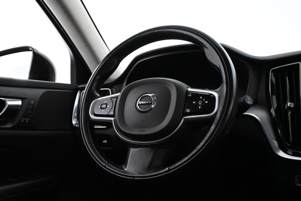 VOLVO V60 Cross Country 2019