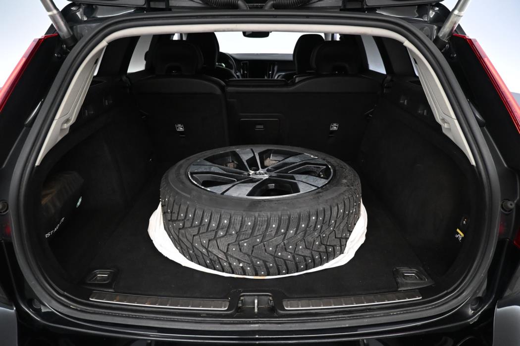VOLVO V60 Cross Country 2019