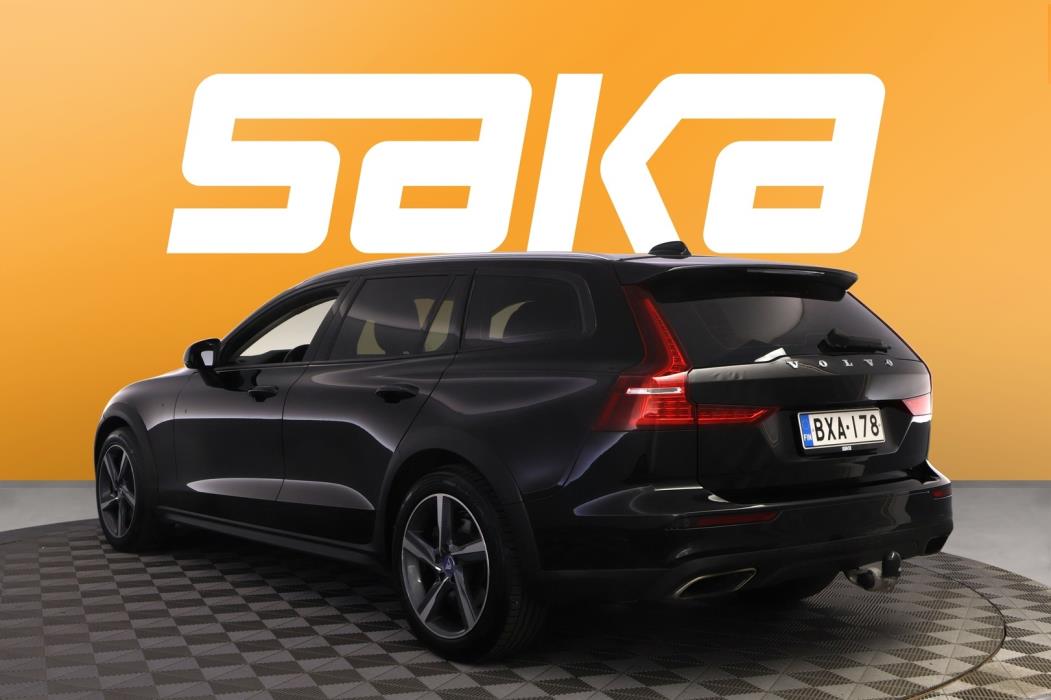 VOLVO V60 Cross Country 2019