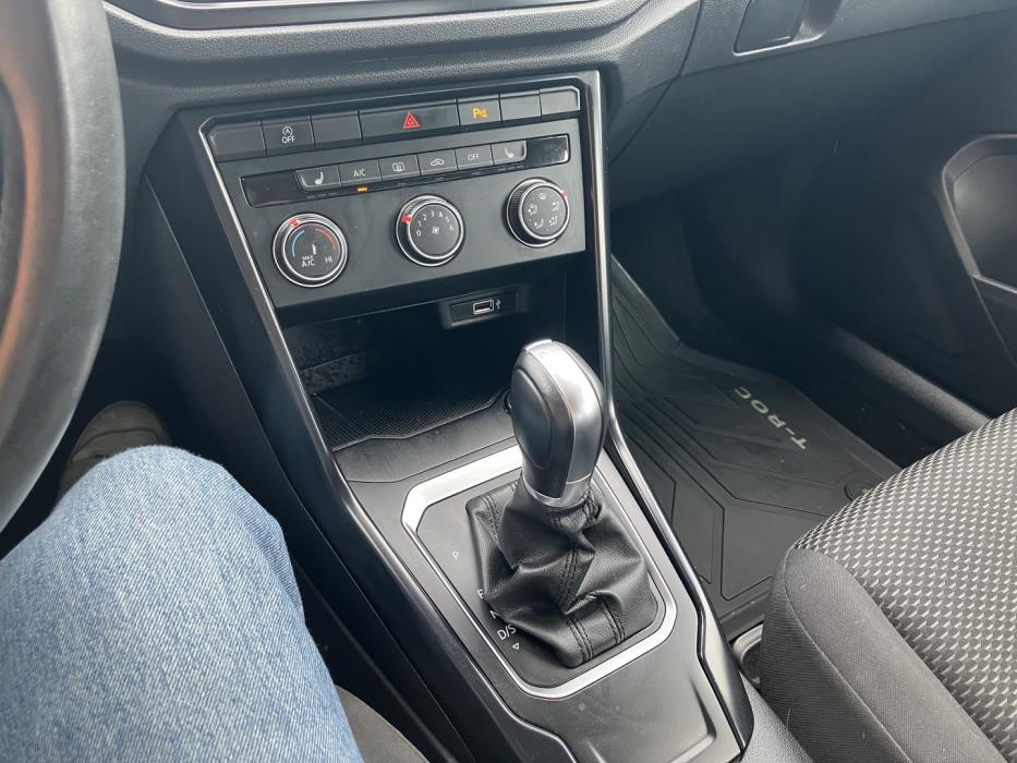 VOLKSWAGEN T-Roc 2019
