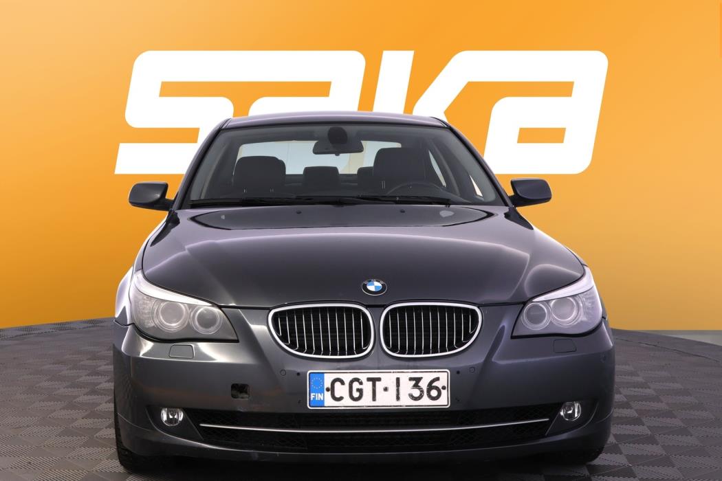 BMW 520 2008