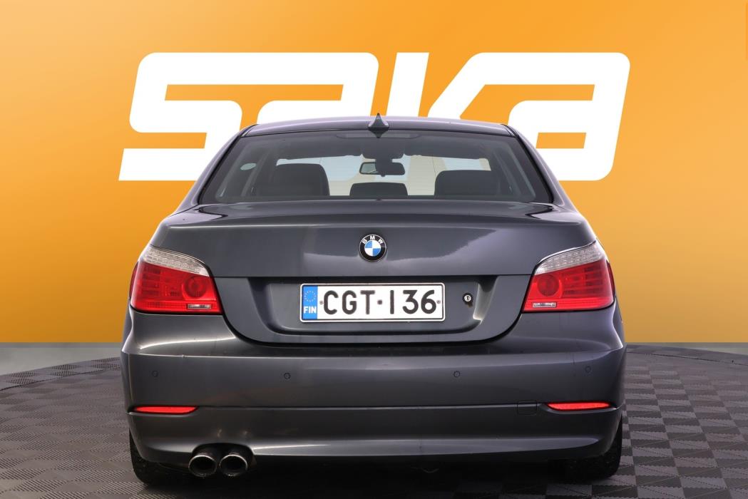 BMW 520 2008