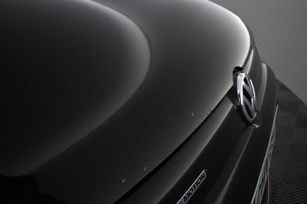 VOLKSWAGEN Polo 2011