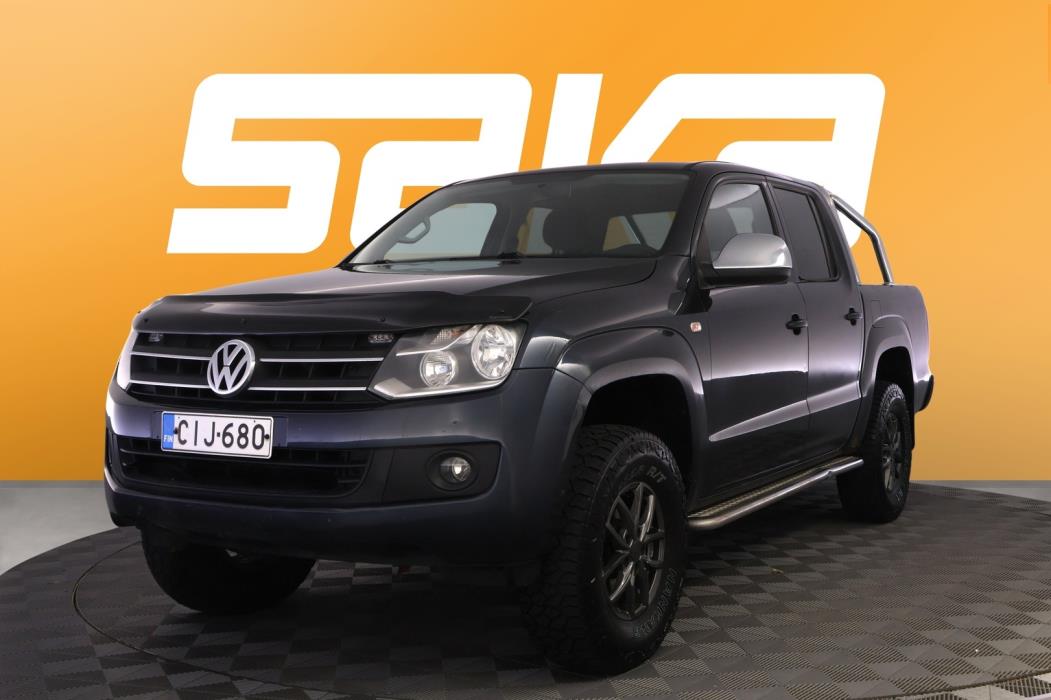VOLKSWAGEN Amarok 2011