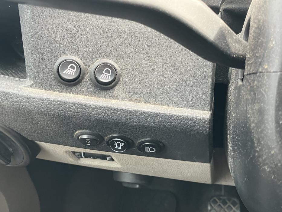 VOLKSWAGEN Transporter 2016