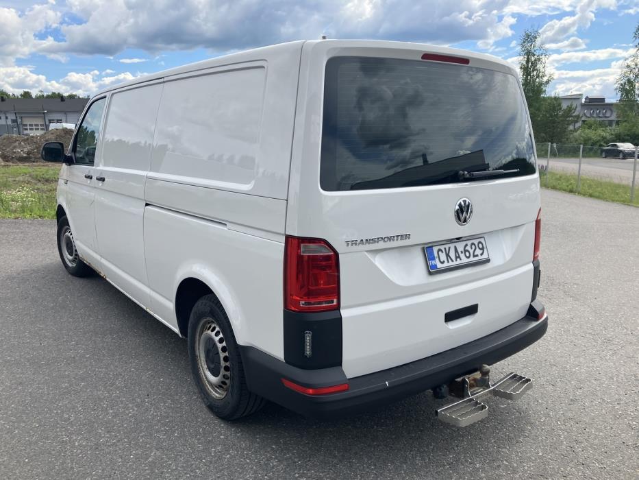 VOLKSWAGEN Transporter 2016