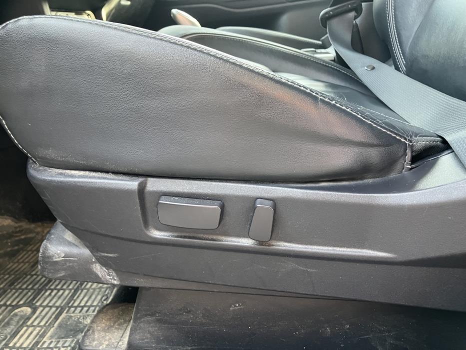 MITSUBISHI Outlander PHEV 2017