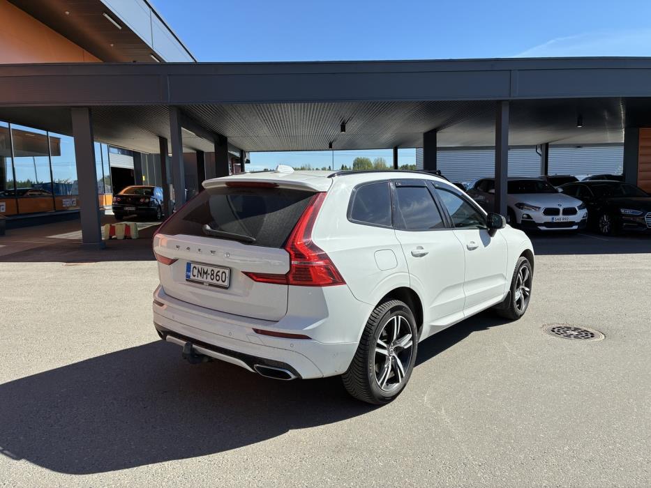 VOLVO XC60 2020