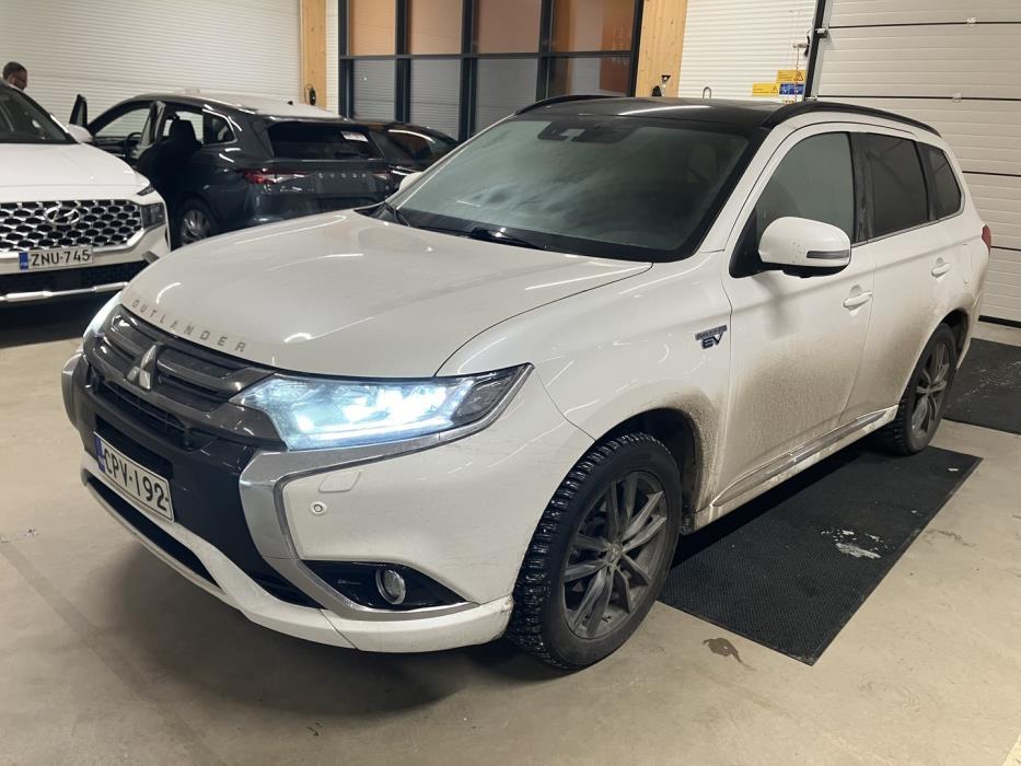 MITSUBISHI OUTLANDER PHEV 2018