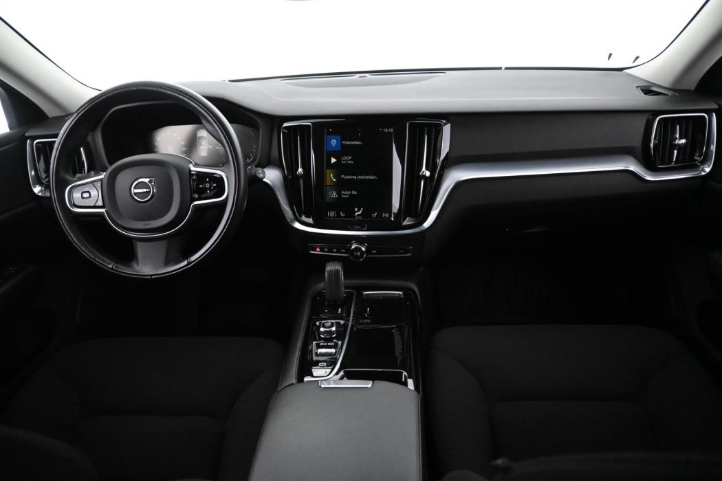 VOLVO V60 2020