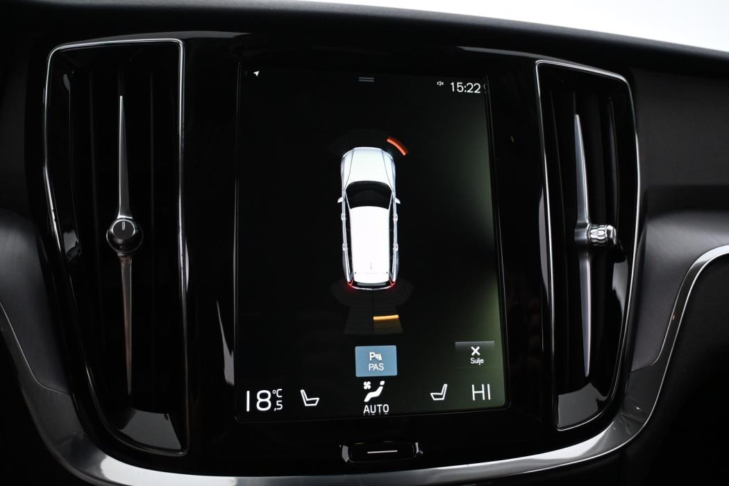 VOLVO V60 2020