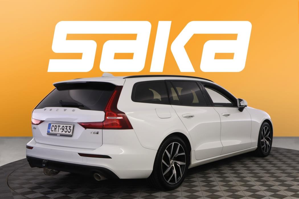 VOLVO V60 2020
