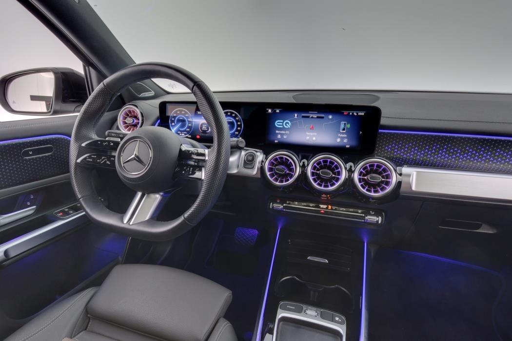 MERCEDES-BENZ EQB 2025