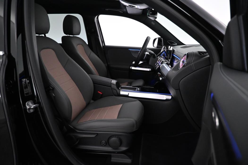 MERCEDES-BENZ EQB 2025