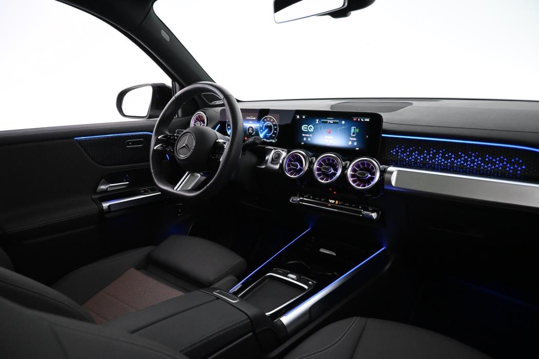 MERCEDES-BENZ EQB 2025