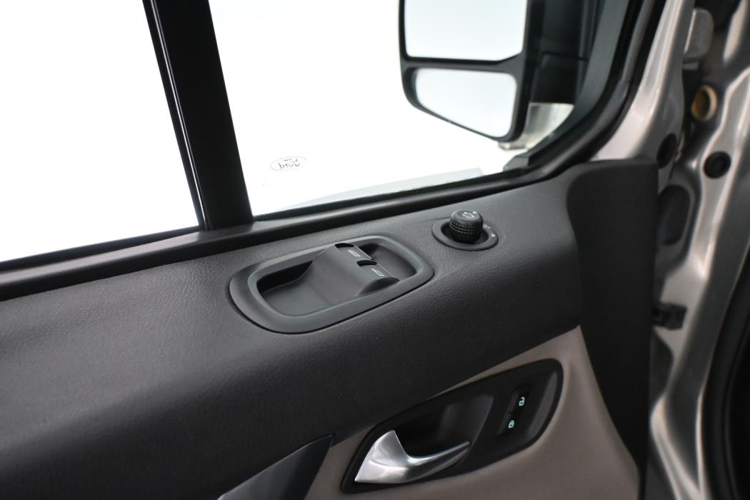 FORD Tourneo Custom 2013