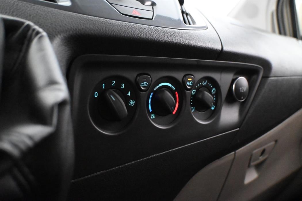 FORD Tourneo Custom 2013