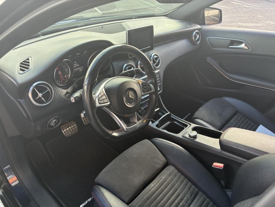 MERCEDES-BENZ A 2016
